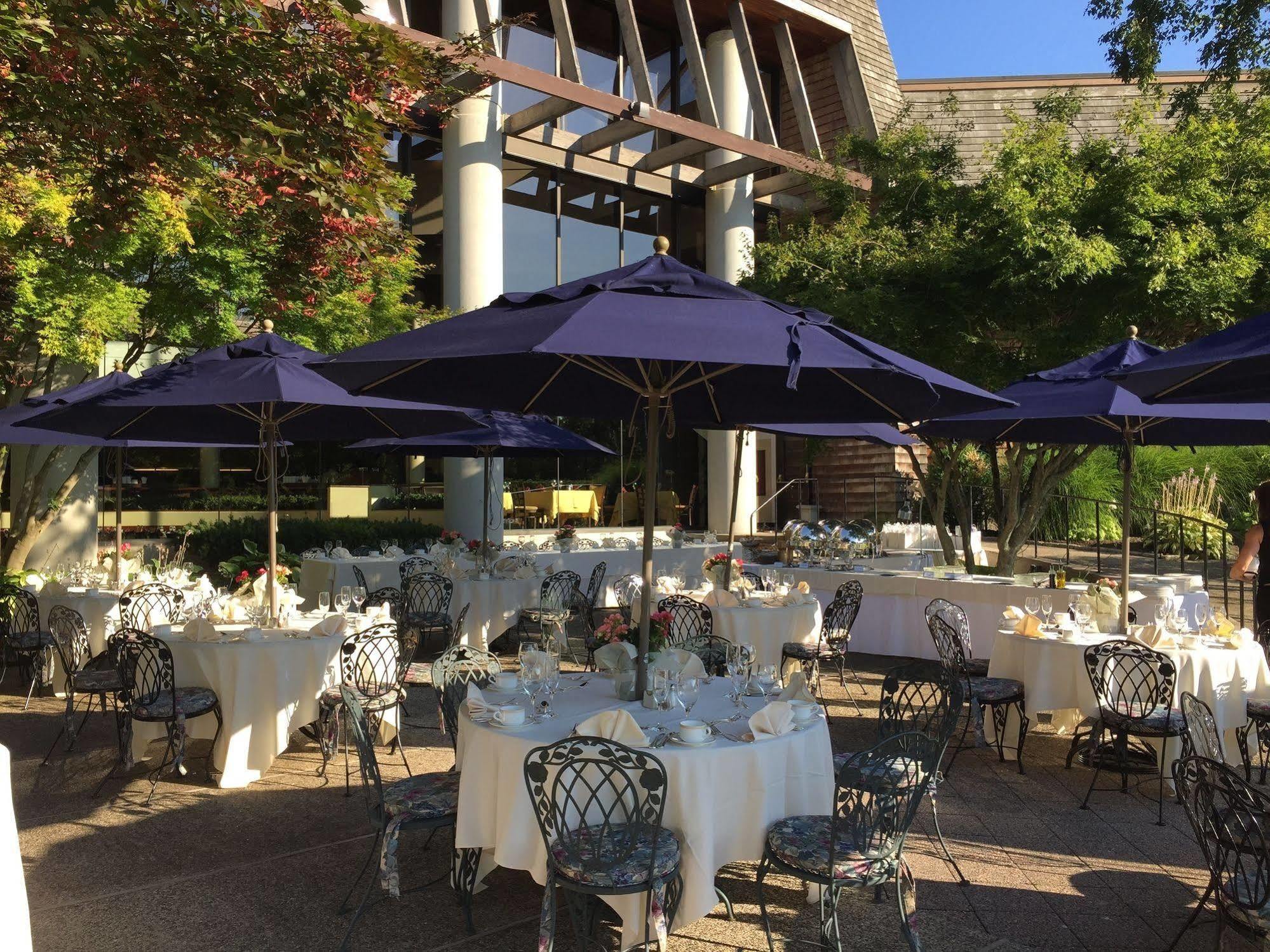 Doral Arrowwood Rye Brook Hotel Exterior photo