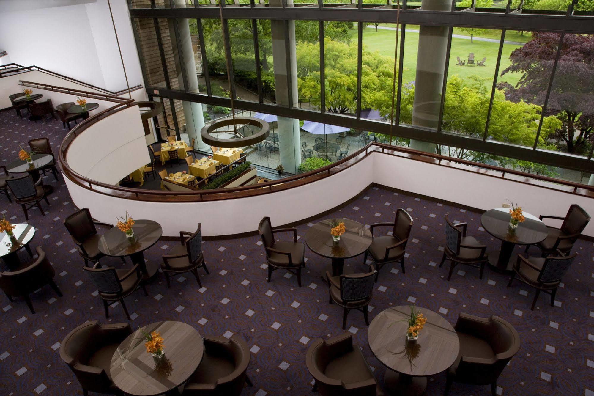 Doral Arrowwood Rye Brook Hotel Exterior photo